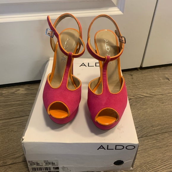 NWT Aldo ‘Detamble’ purple suede t-bar platform heels - Picture 2 of 9